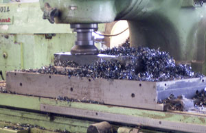 Facing Operation undergoing on a job clamped using Magnets.<BR><u>Note</u>: the chips does not come in way of the moving cutter